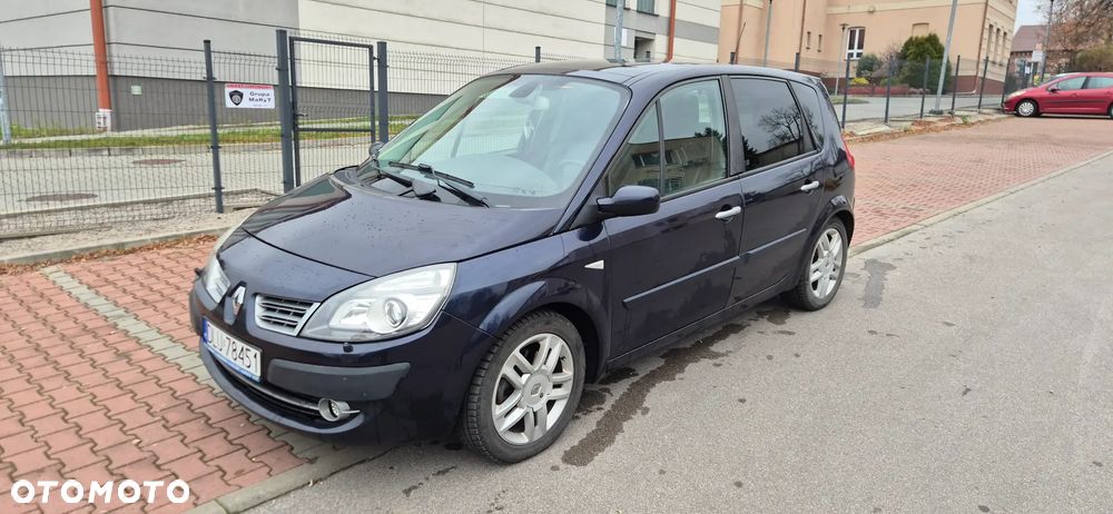 Renault Scenic 2.0 16V Privilege - 1