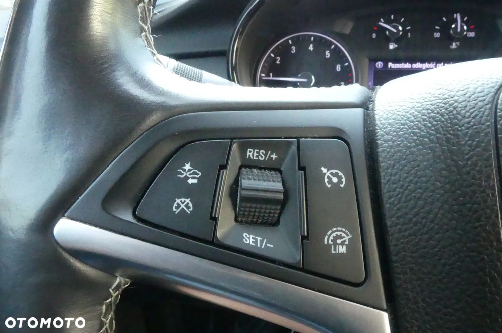 Opel Mokka X 1.4 T Design Line S&S - 16