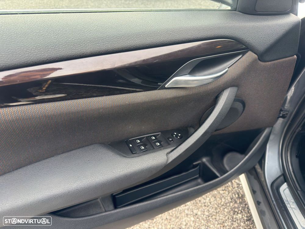 BMW X1 20 d sDrive EfficientDynamics - 32