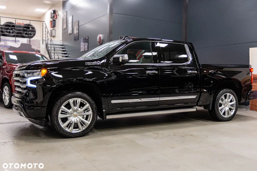 Chevrolet Silverado - 5