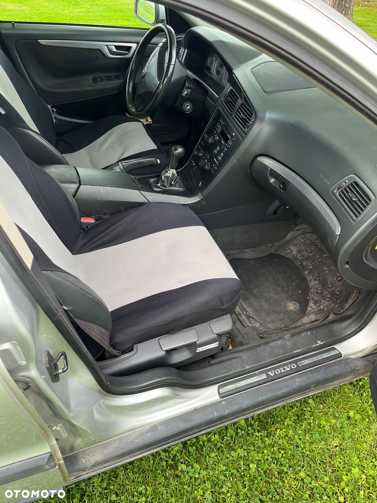 Volvo S60 2.4 D5 - 7