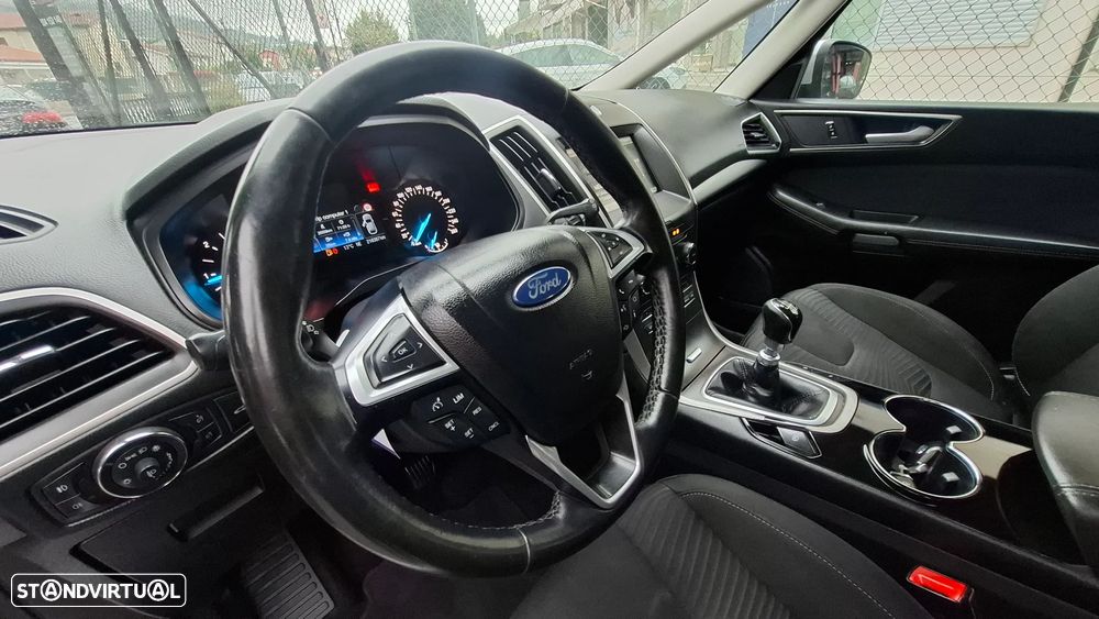 Ford S-Max 2.0 TDCi Trend - 22