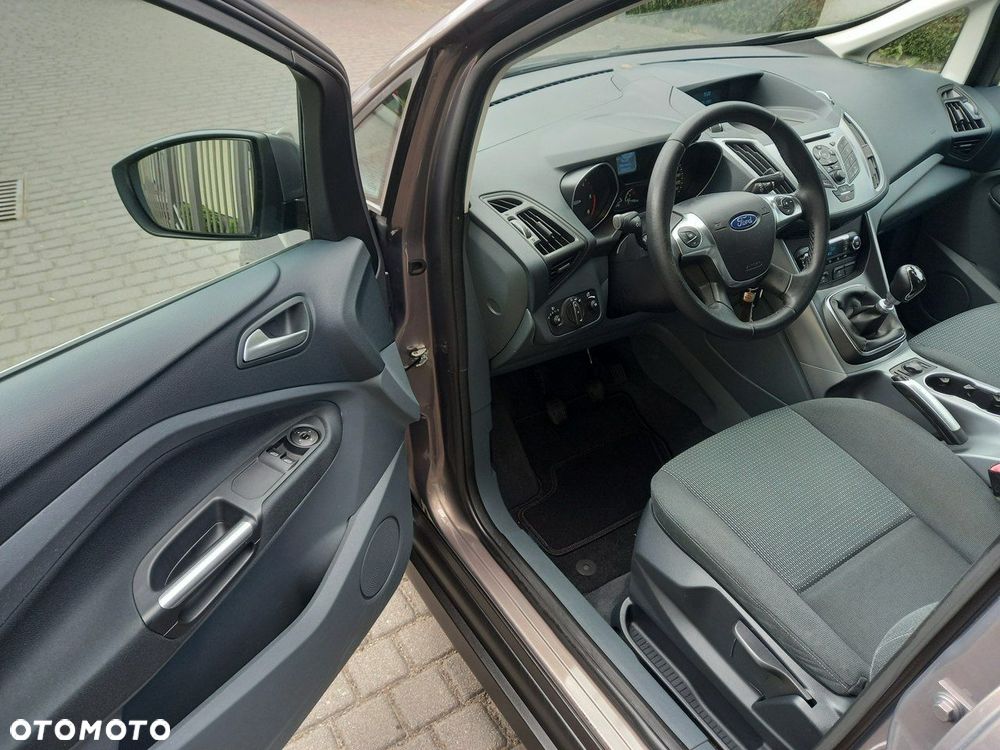 Ford C-MAX 1.6 TDCi Titanium - 24