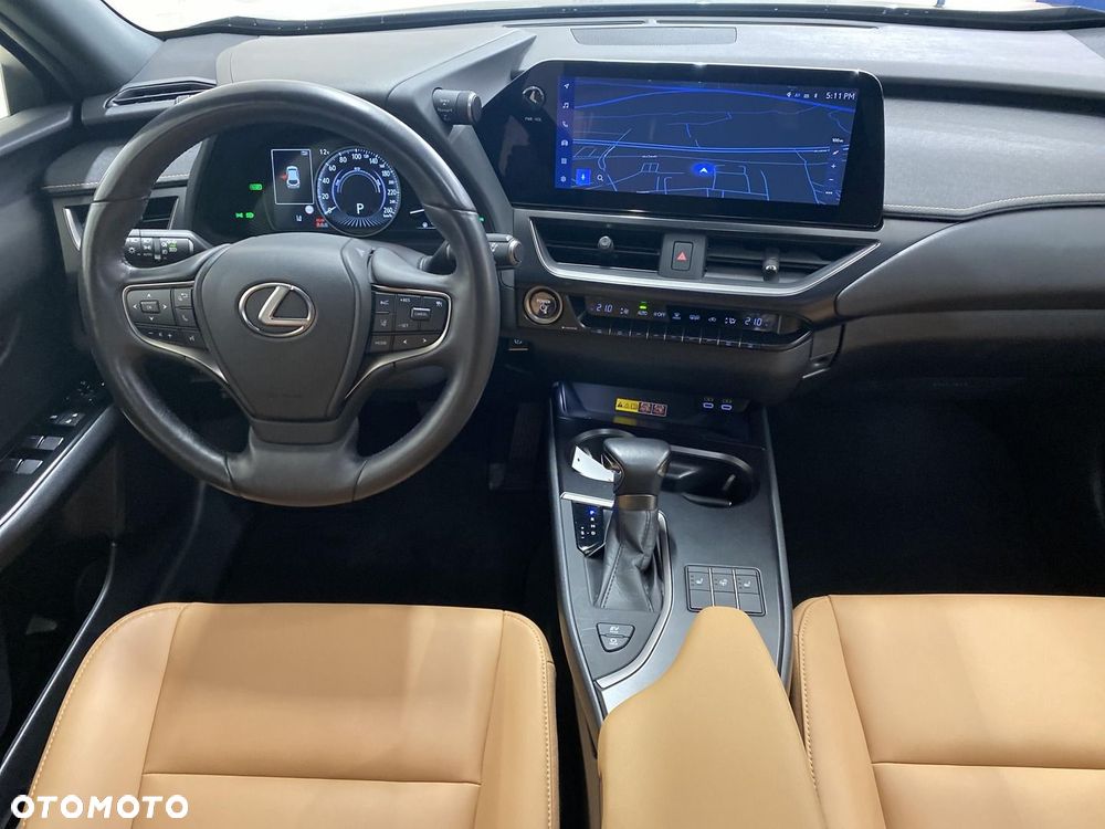 Lexus UX 250h GPF F Sport Design 2WD - 3