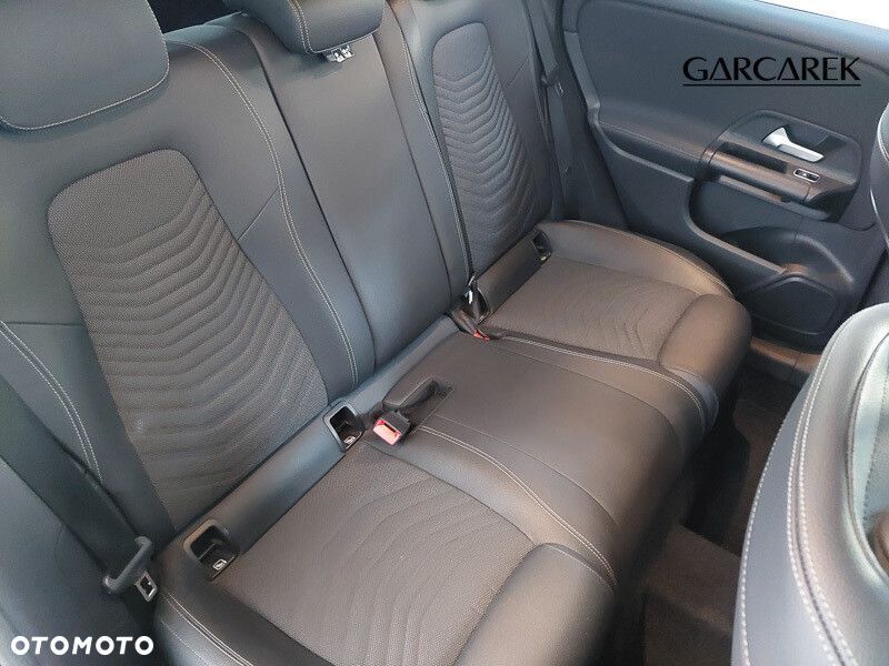 Mercedes-Benz Klasa B - 22