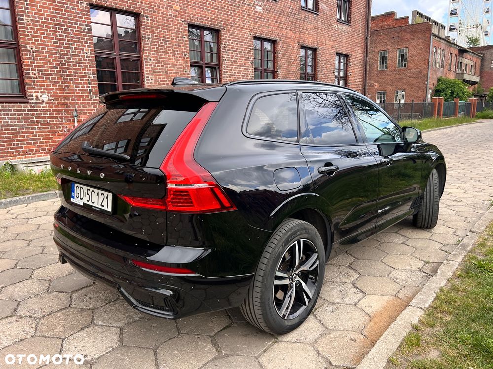 Volvo XC 60 B4 D AWD R-Design - 2