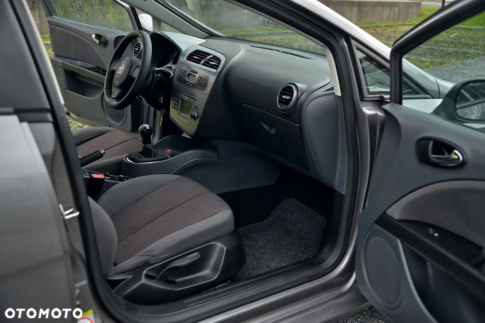 Seat Leon 2.0 TDI Stylance - 32