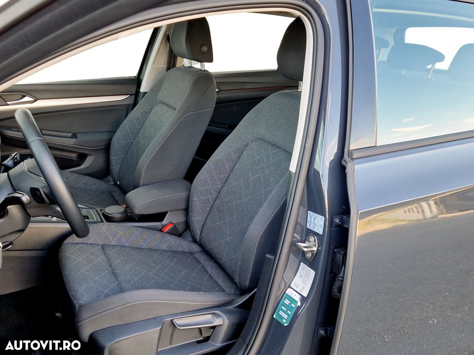 Volkswagen Golf 1.5 eTSI ACT DSG MHEV Life - 12