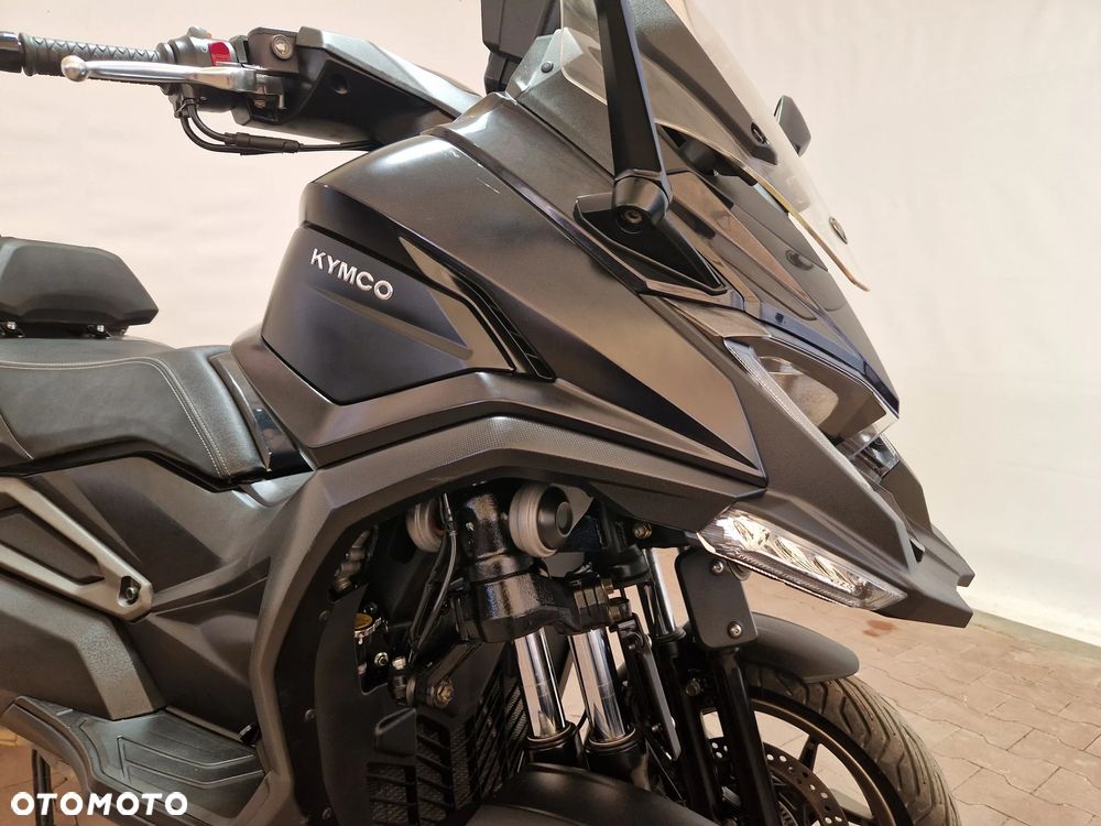 Kymco CV3 - 19