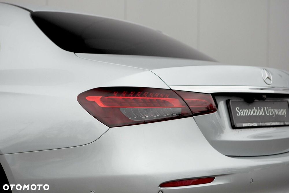 Mercedes-Benz Klasa E - 7