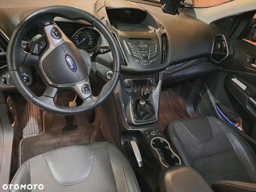 Ford Kuga 1.5 EcoBoost FWD Titanium ASS - 6