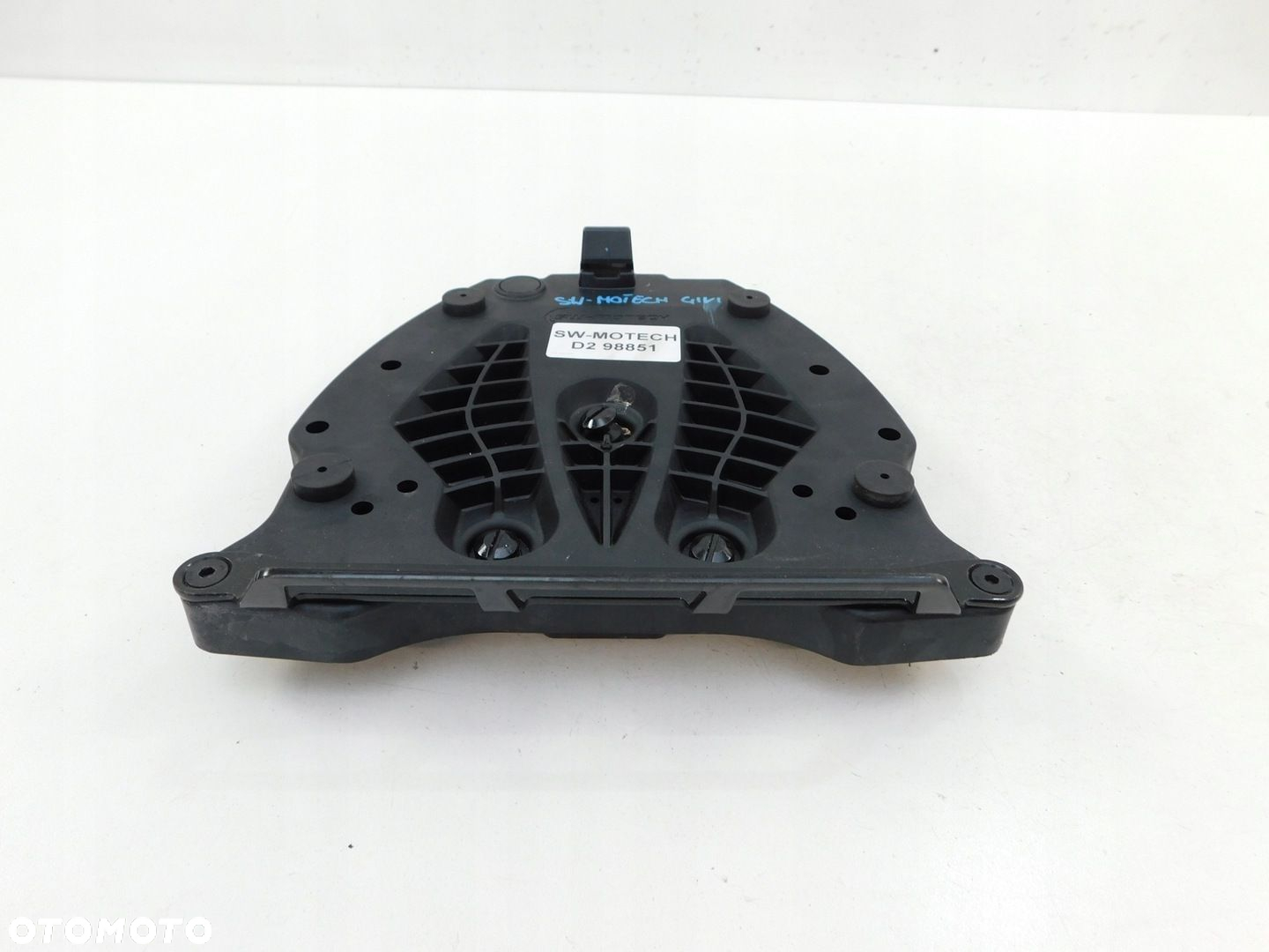 PŁYTA POD KUFER SW-MOTECH - 3