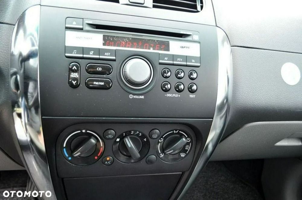 Suzuki SX4 2.0 DDiS 4x2 Style - 27