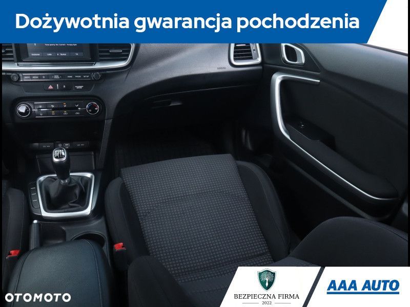 Kia Ceed - 9