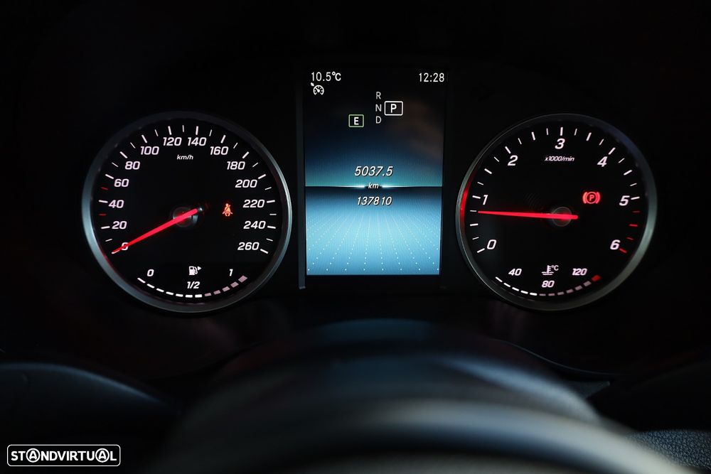 Mercedes-Benz C 220 d Avantgarde - 46