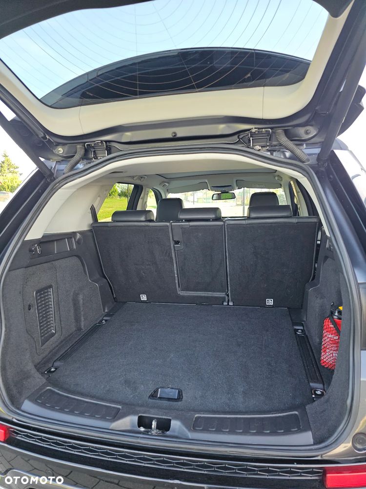 Land Rover Discovery Sport 2.0 Si4 HSE Luxury - 16