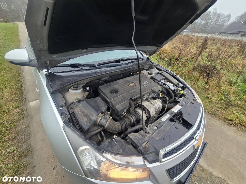 Chevrolet Cruze 2.0 LTZ - 31