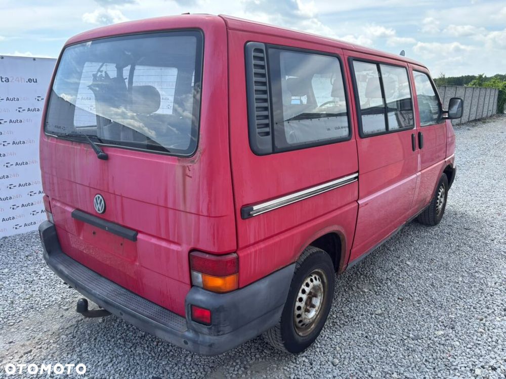 Volkswagen Caravelle C - 3