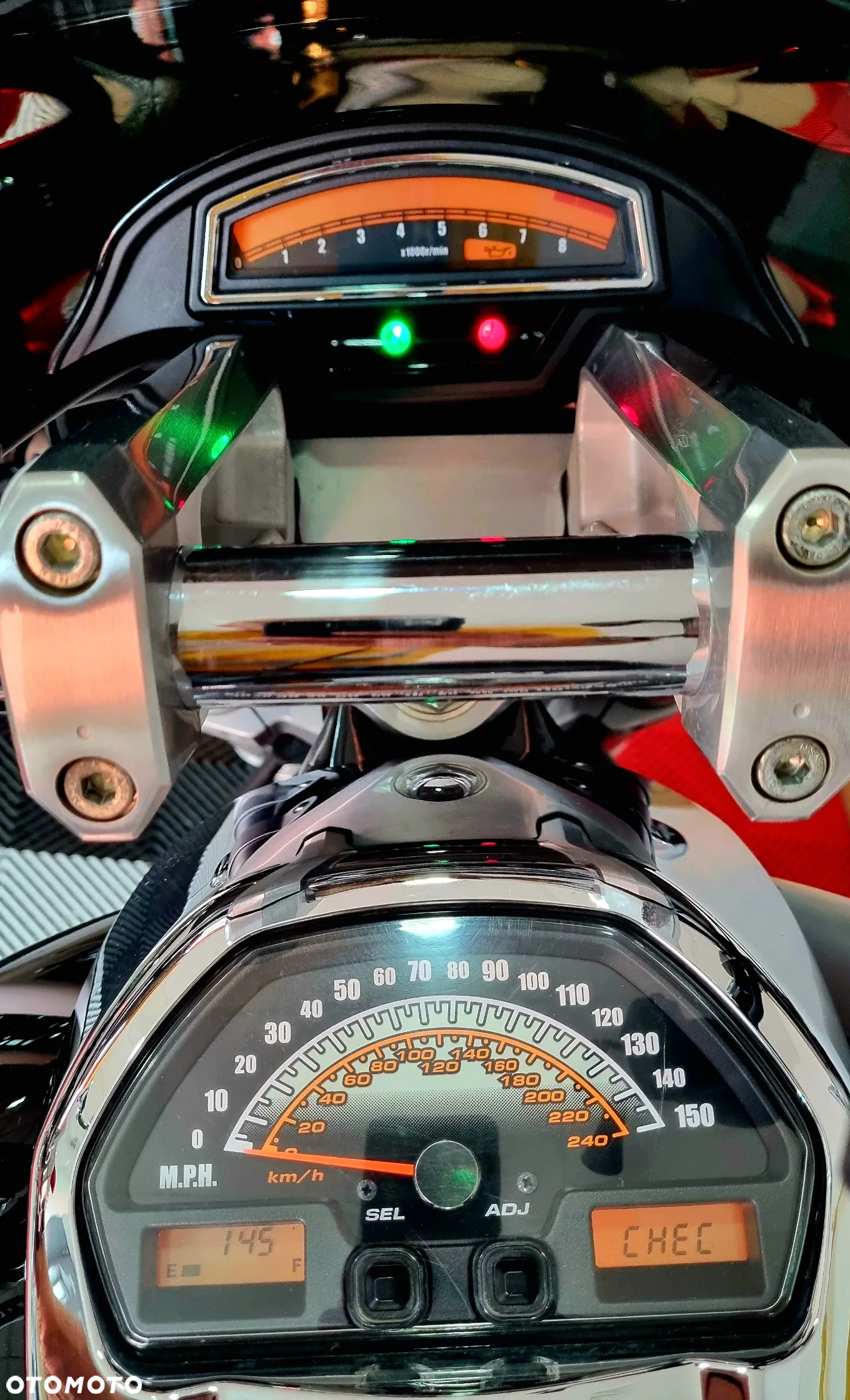 Suzuki Boulevard - 9