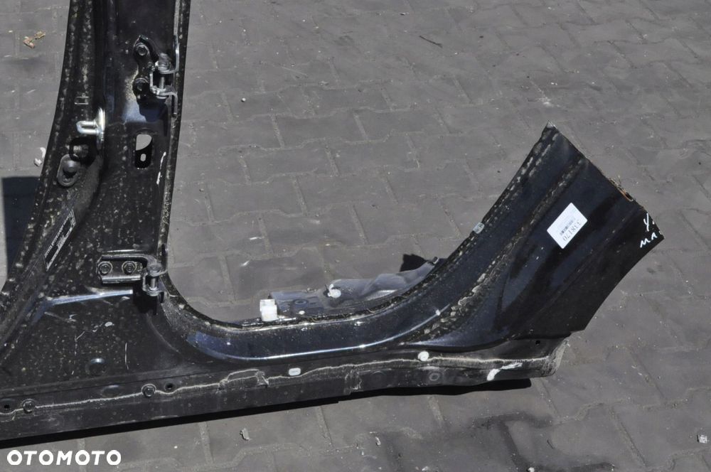 TOYOTA YARIS IV SŁUPEK PRÓG LEWY CAŁY DŁUGI - 2