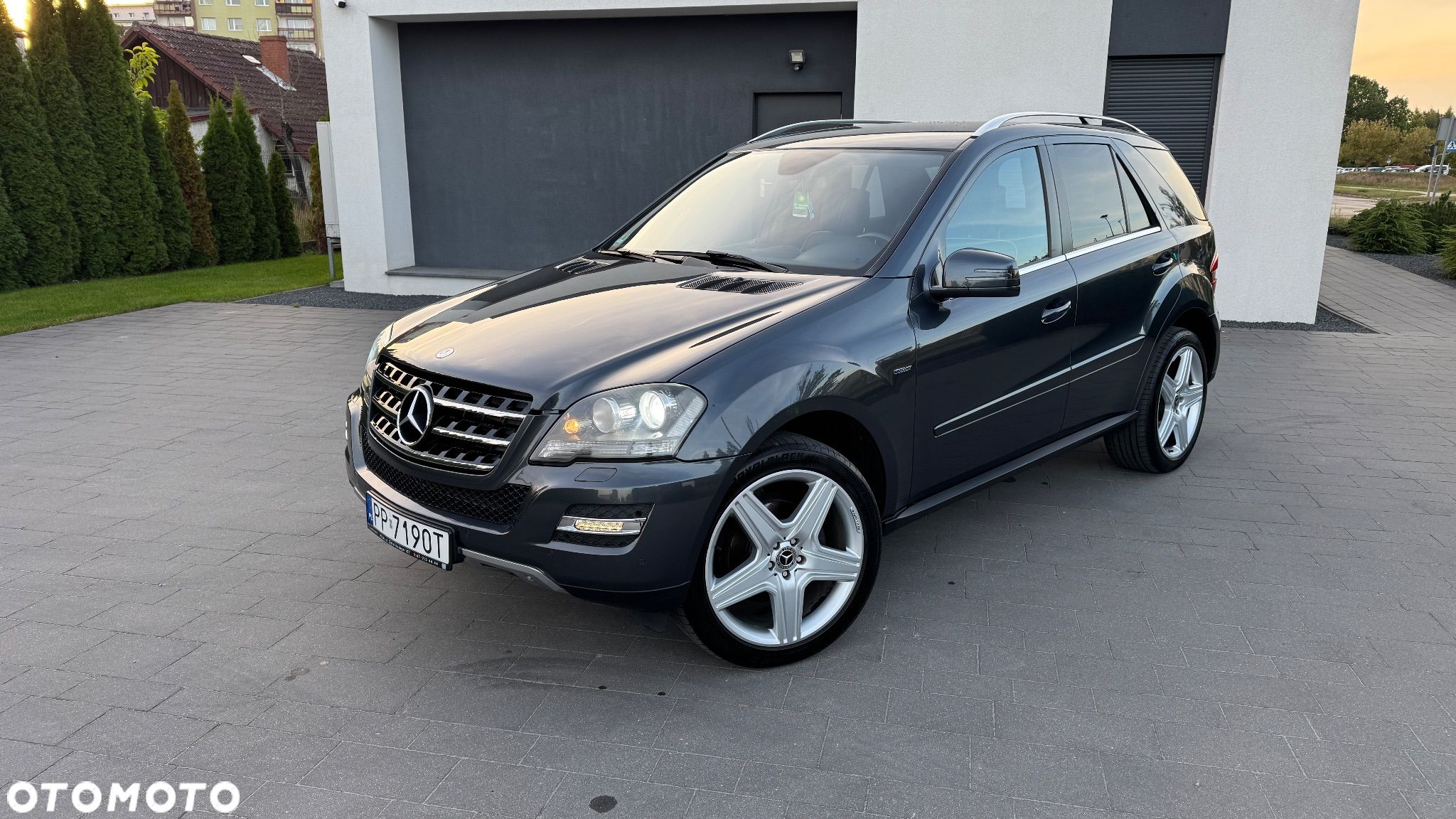 Mercedes-Benz ML 300 CDI BlueEff 4-Matic - 1