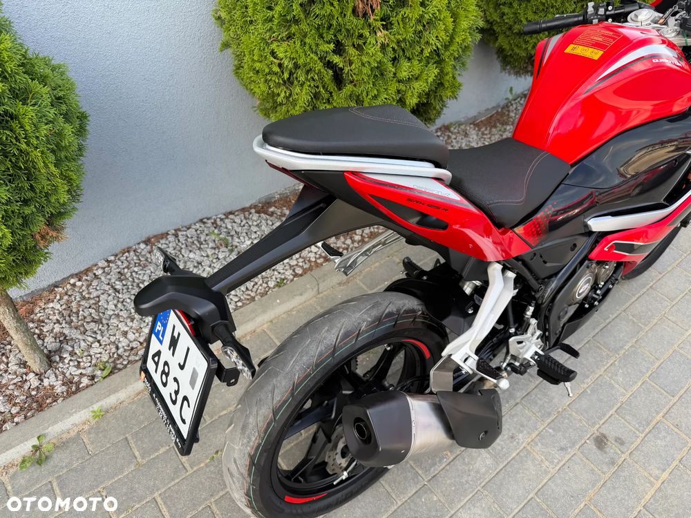 QJMOTOR SRK 125R - 20