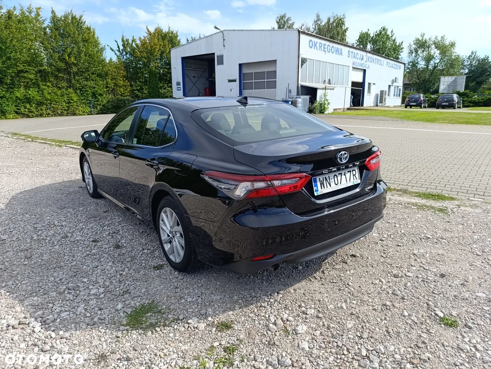 Toyota Camry 2.5 Hybrid Comfort CVT - 12