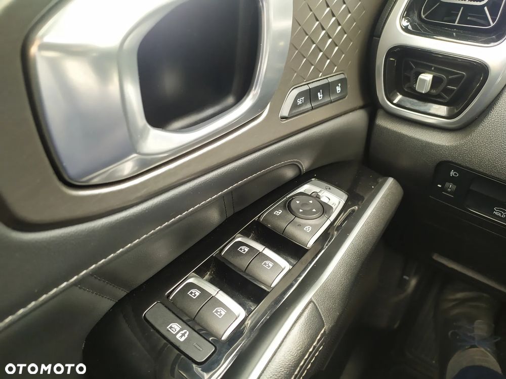 Kia Sorento 1.6 T-GDI HEV Prestige Line 4WD 7os - 25