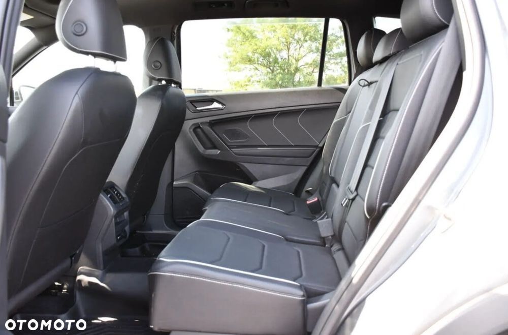 Volkswagen Tiguan - 22