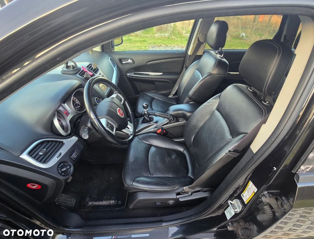 Fiat Freemont 2.0 Multijet Lounge - 14