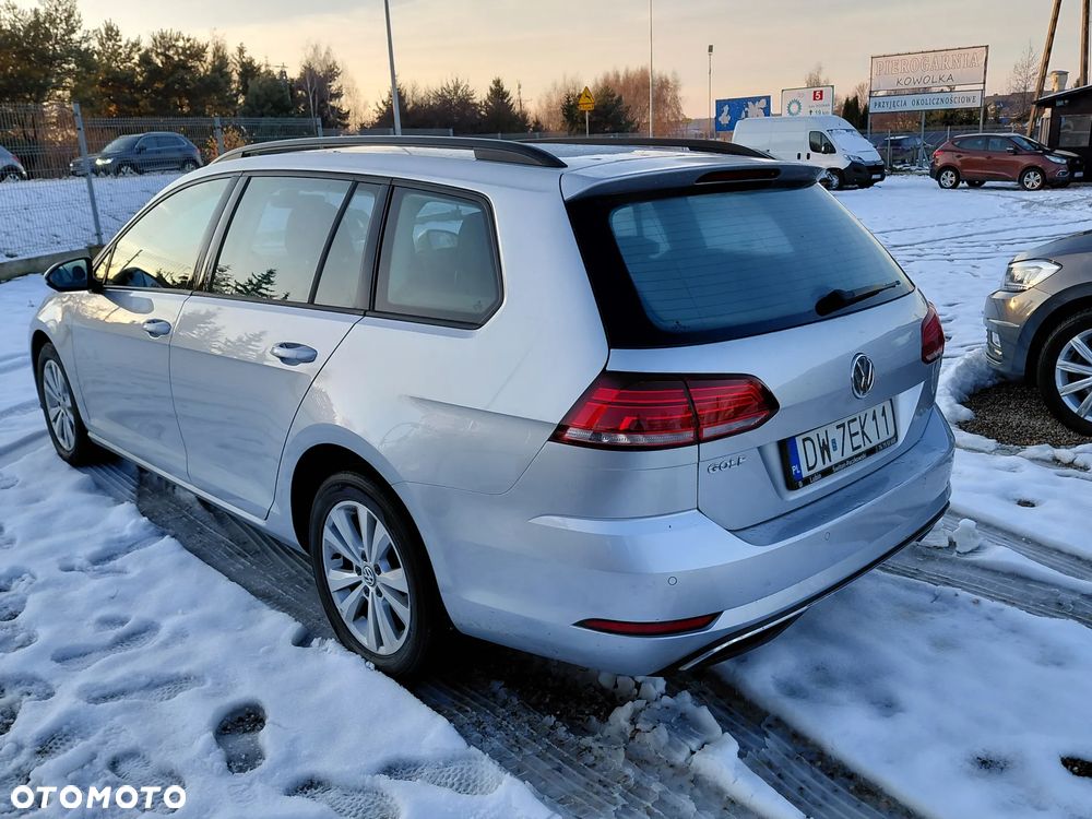 Volkswagen Golf 1.0 TSI BMT Comfortline - 15