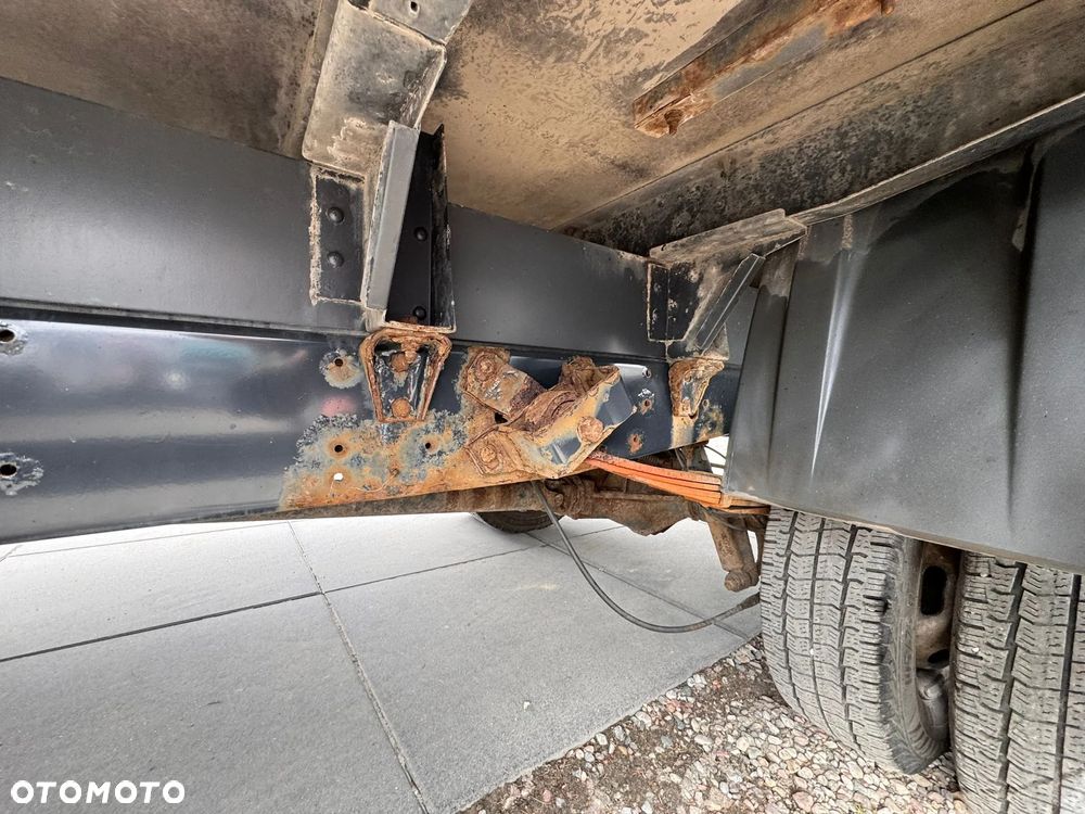 Iveco MAXI SKRZYNIA BRYGADÓWKA - 25