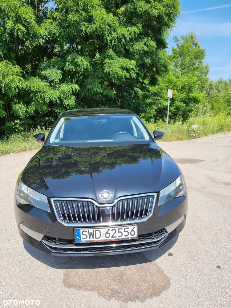 Skoda Superb 2.0 TDI Ambition DSG - 3