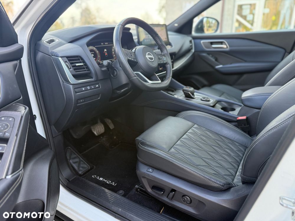 Nissan Qashqai 1.3 DIG-T MHEV 4x4 Tekna+ Xtronic - 16