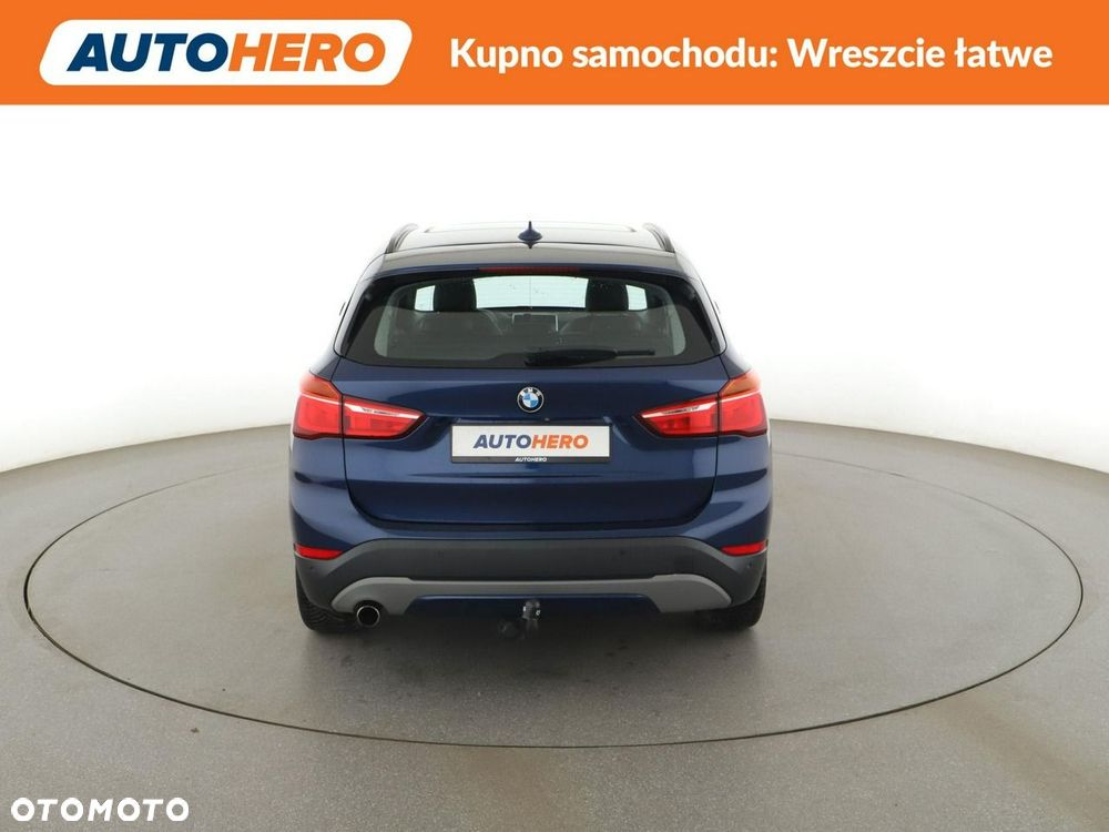 BMW X1 xDrive18d Sport Line - 7