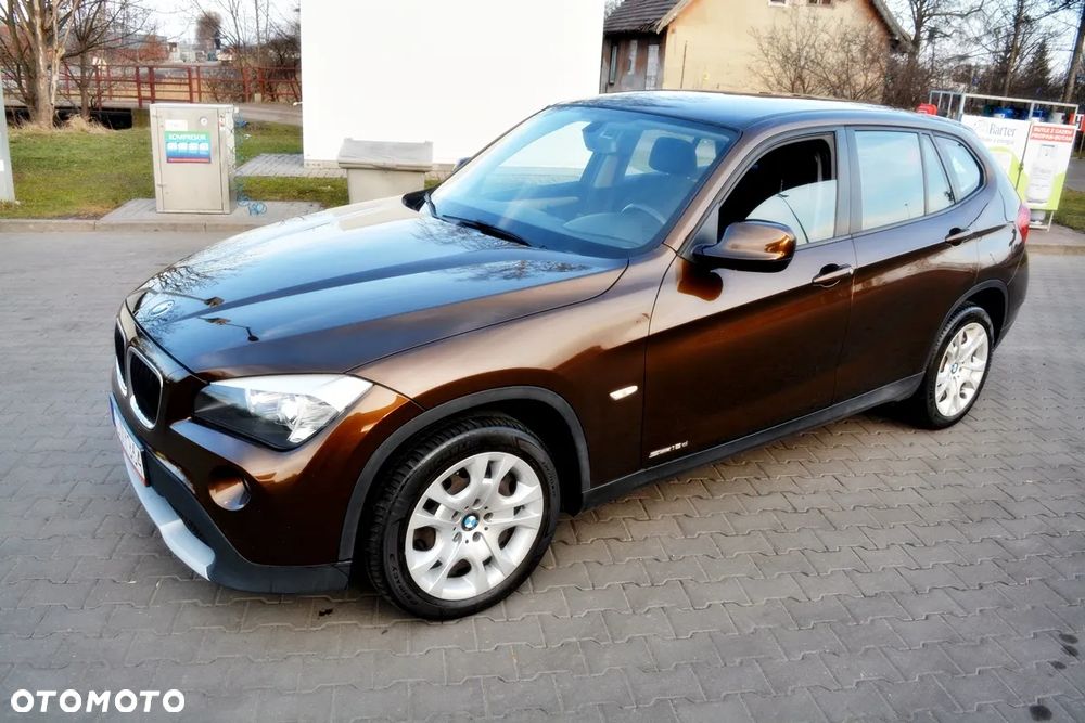 BMW X1 sDrive18d xLine - 14