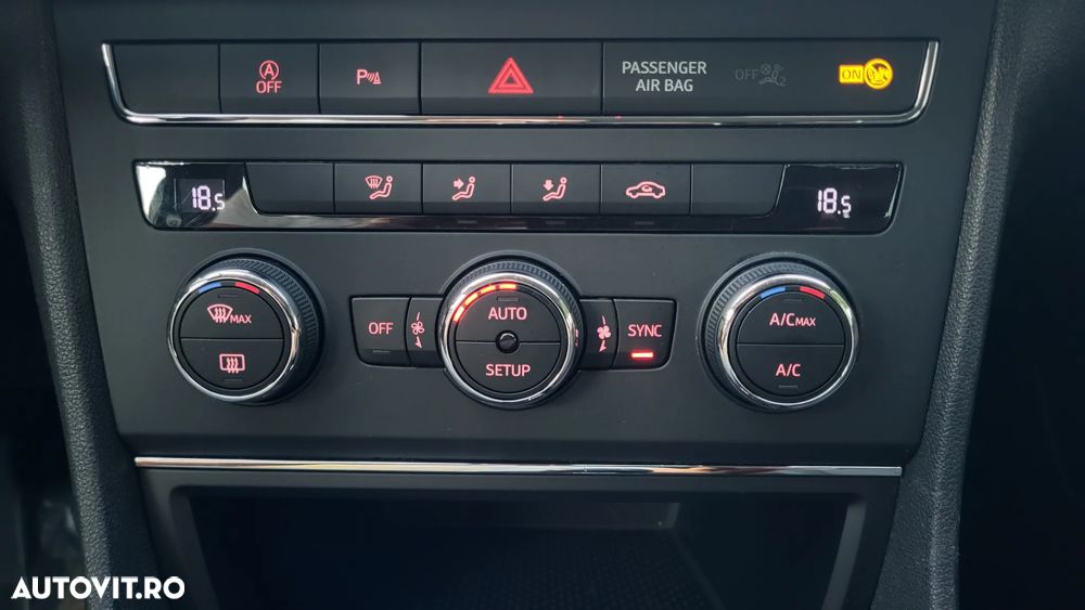 Seat Leon 1.6 TDI ECOMOTIVE Style - 17