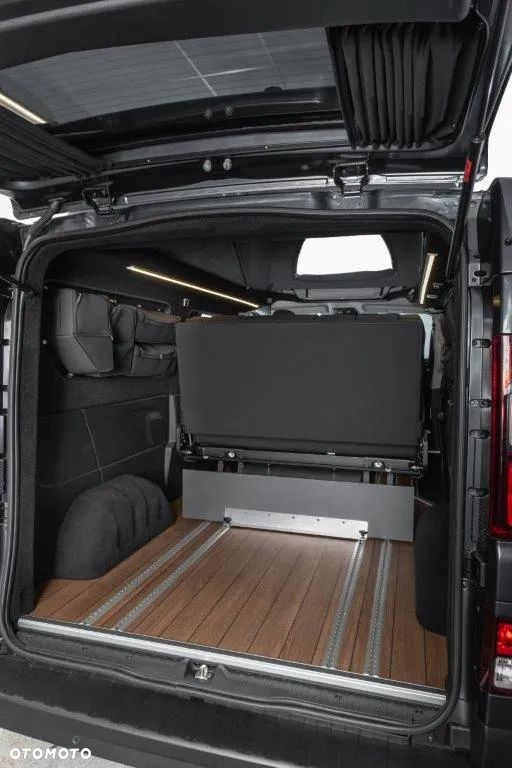 Renault Trafic - 21