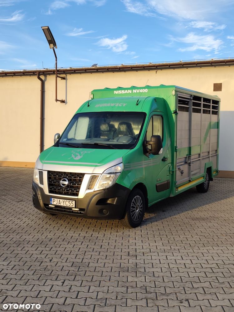 Nissan NV200