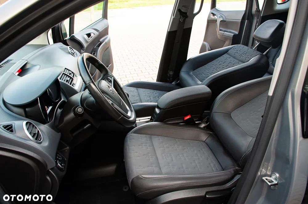 Opel Meriva 1.4 T Cosmo - 34