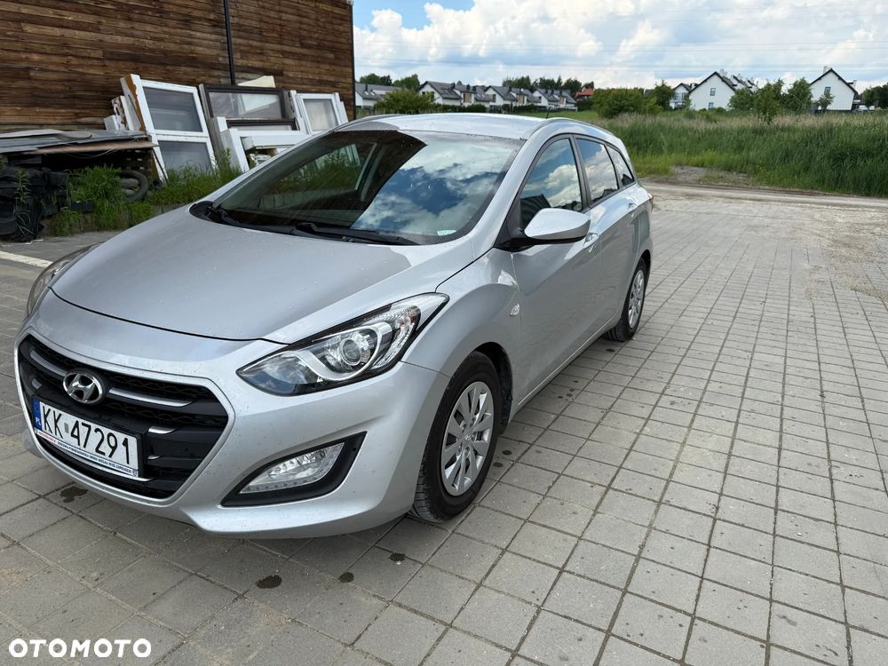 Hyundai i30 1.4 CRDi Classic + - 3
