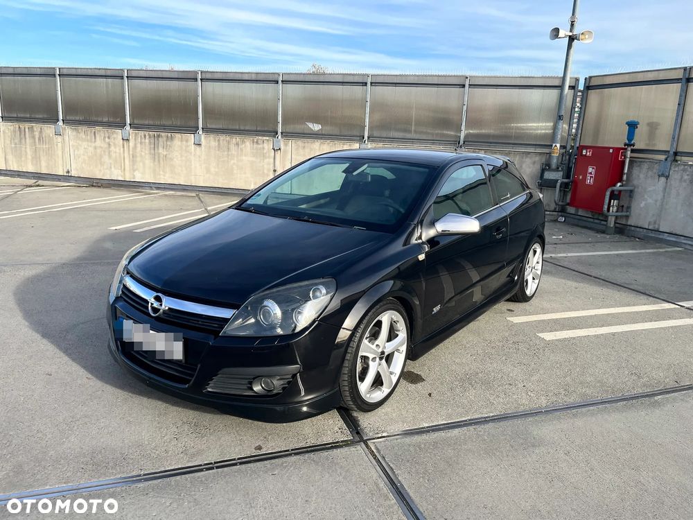 Opel Astra III GTC 1.8 Sport - 3
