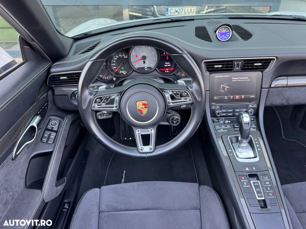 Porsche 911 Carrera GTS Cabriolet PDK - 7