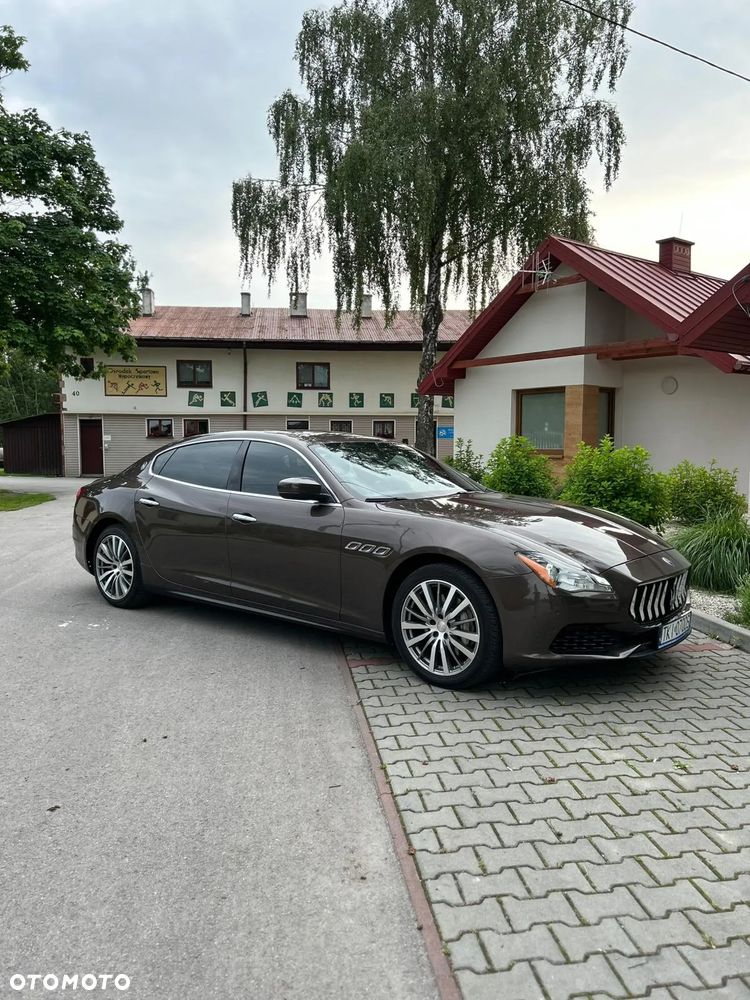 Maserati Quattroporte - 3
