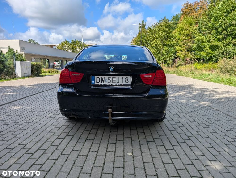 BMW Seria 3 318d - 8