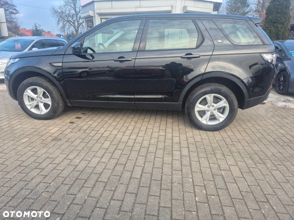 Land Rover Discovery Sport - 8