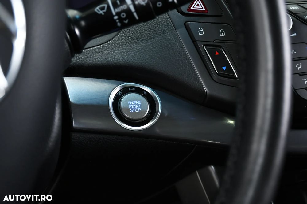 Hyundai i40 Kombi 1.7 CRDi DCT Premium - 19