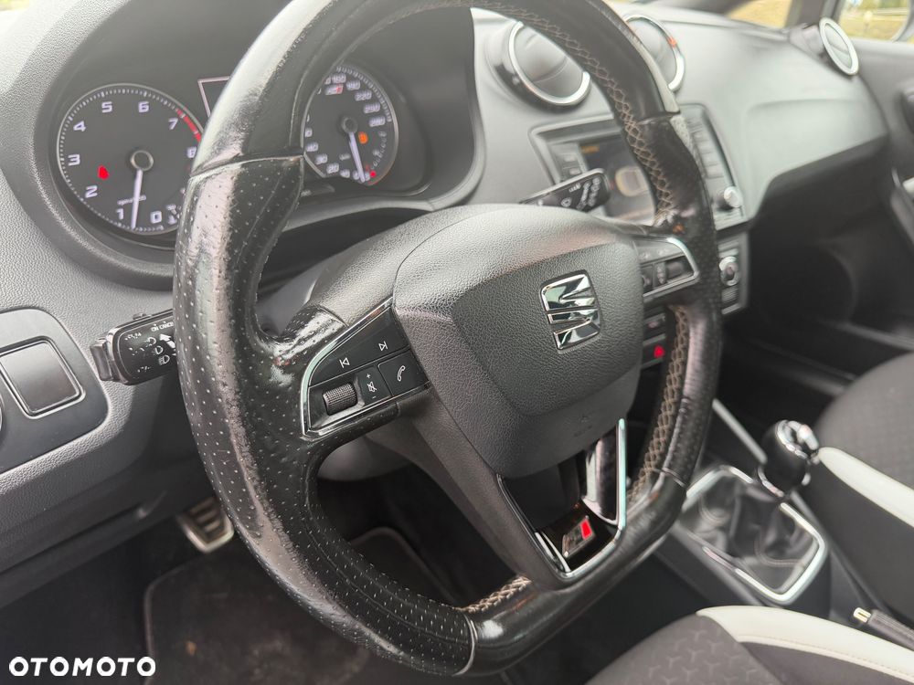 Seat Ibiza SC 1.8 TSI S&S Cupra - 12