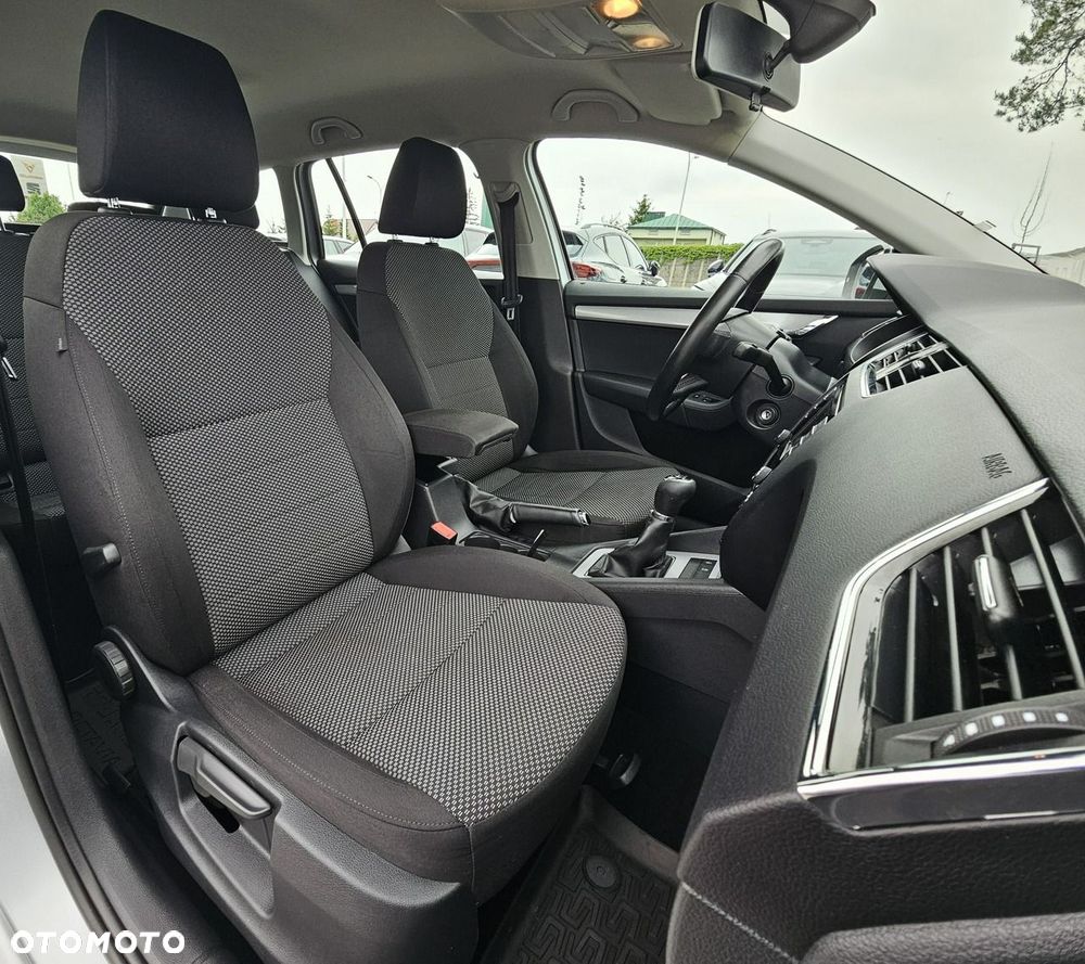 Skoda Octavia 1.6 TDI Ambition - 11