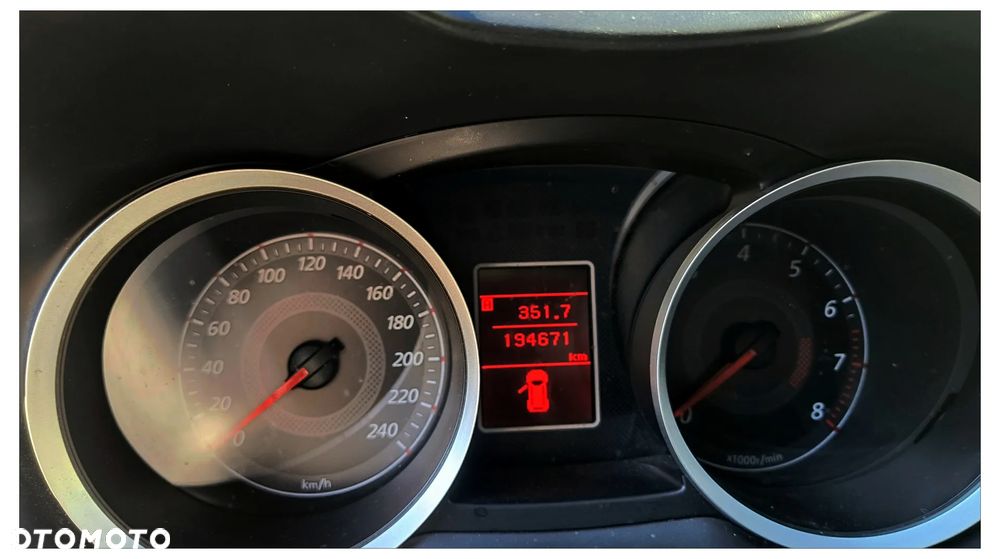 Mitsubishi Lancer 1.5 Inform - 11